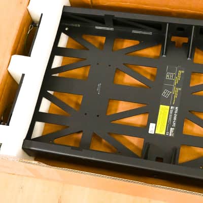 Meyer Sound MTG-2100-LFC Top Grid Flying Frame for 2100-LFC Subwoofer CG010QQ *ASK FOR SHIPPING* image 3