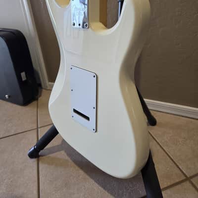 Left-Handed 2012 American Standard Fender Stratocaster lefty image 11