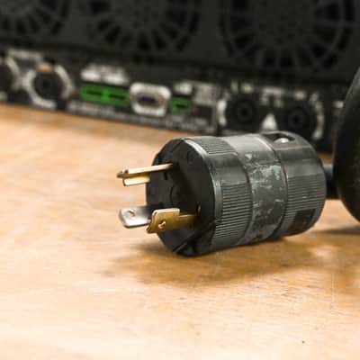 QSC PowerLight 9.0 PFC Power Factor Corrected 2-Channel Power Amplifier CG011SZ image 12