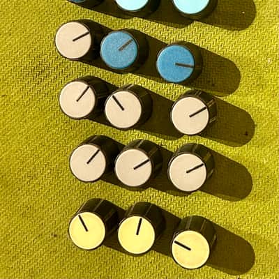 Lot of 18 Various Color Mixer Knobs - Cream/Blue/Grey image 2