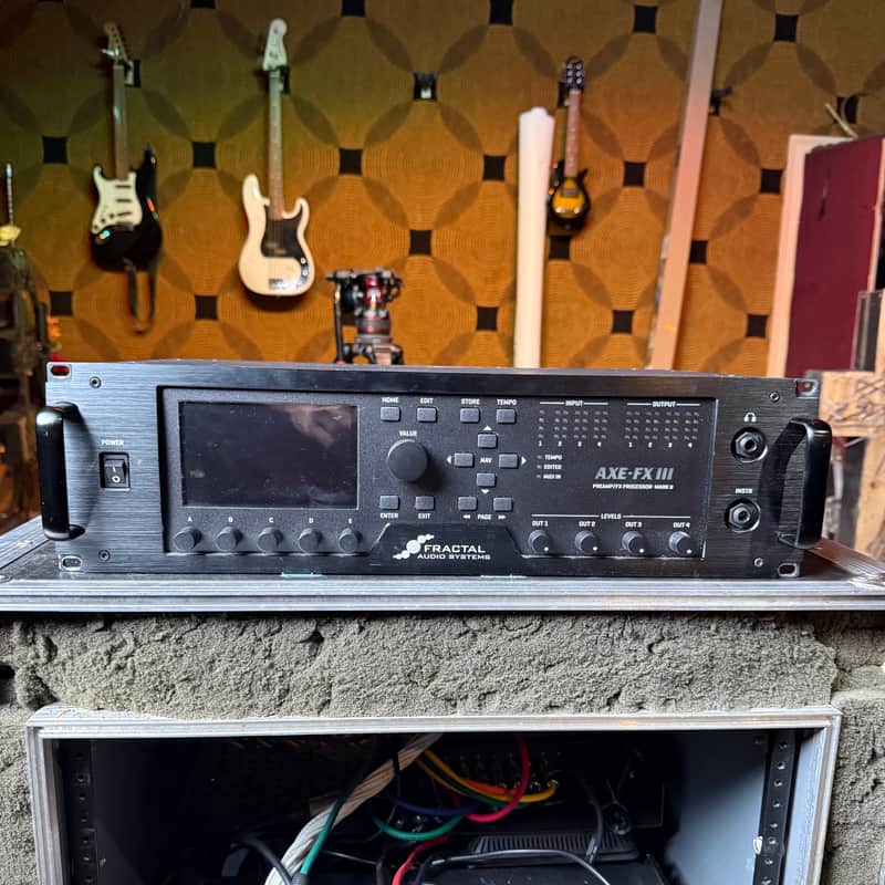 Fractal Audio Axe-FX III Mark II 2020 - Present - Black image 1