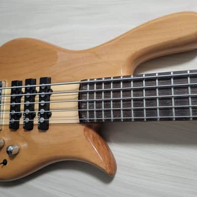 Warwick RockBass Streamer NT 5 String Electric Bass Guitar Natural image 4