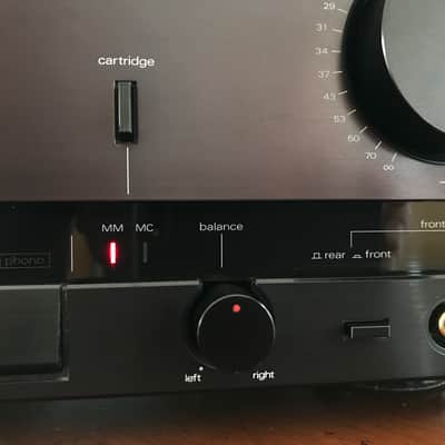 Luxman LV-105 Hybrid high end integrated amplifier in mint condition image 3