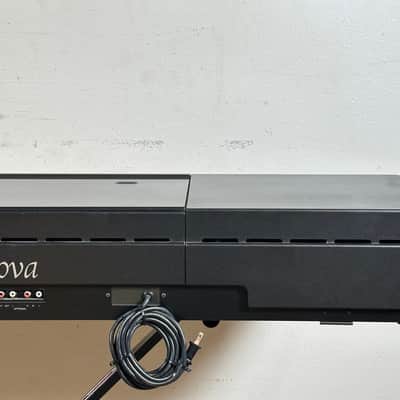 Yamaha CLP-350 Clavinova Piano image 14