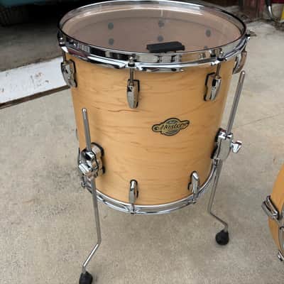 Pearl Master Maple Pure Premium Matte 24-10-12-14 Drum Set image 5