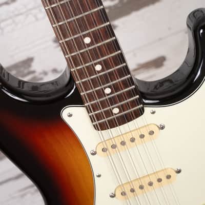 Fender Stratocaster XII 12-String 2002-2004 - 3 Tone Sunburst image 14
