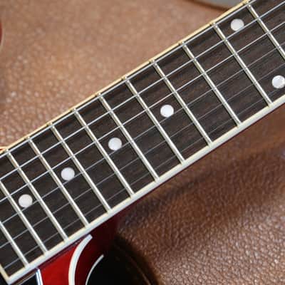 Minty! 2022 Gibson ES-335 Semi-Hollow Electric Guitar Cherry Gloss + OHSC image 9