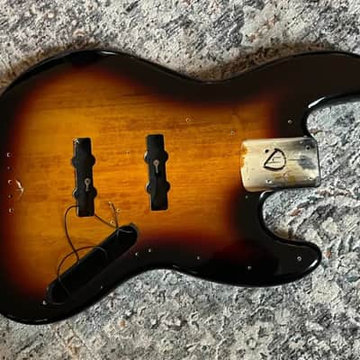Squier Custom Jazz Bass Upgraded- 3 tone sunburst image 18