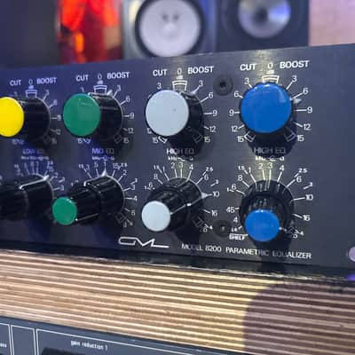 Very Clean vintage GML 8200 Two-Channel Parametric Equalizer w/ Power Supply & cables image 3