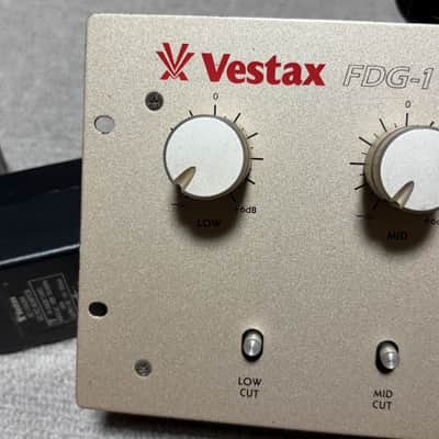 Vestax FDG-1 3 Band Isolator Frequency Dividing w/power adapter image 2