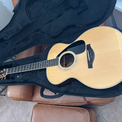 Yamaha LJ16 Medium Jumbo Acoustic Guitar - Natural image 17