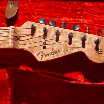 1997 Fender Custom Shop 1958 Stratocaster Dakota Red figured Birdseye neck image 7