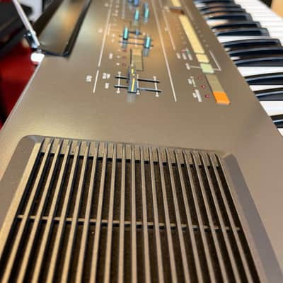 Roland HS-60 61-Key Programmable Polyphonic Synthesizer PRO SERVICED ! HP brand new ! image 10
