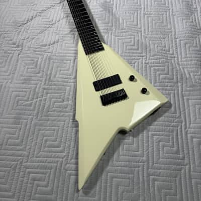 Eisbrecher Guitars Tanto 8 - Vintage White image 3