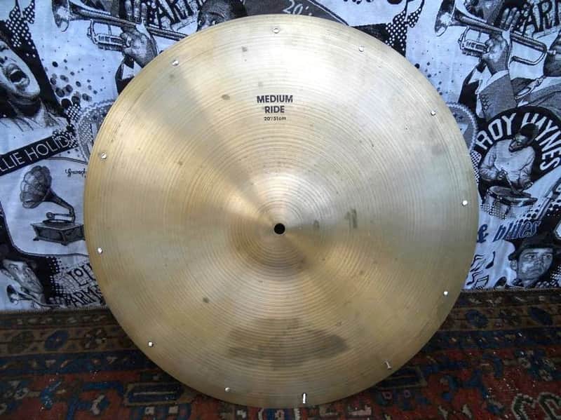ZILDJIAN A 20" Medium Ride riveted. (C15-104AVAL) image 1