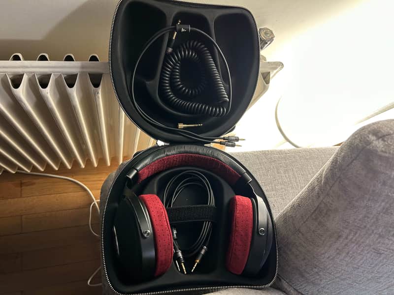Focal CLEAR PRO 2020 - Red image 1