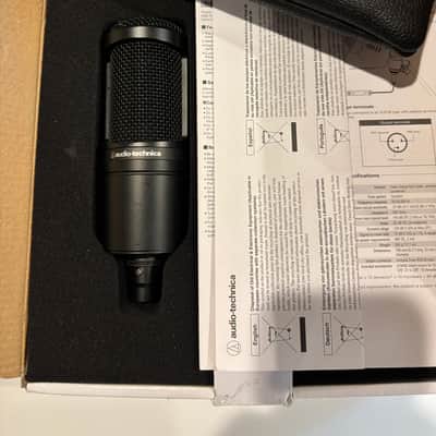 Audio-Technica AT2020 Large Diaphragm Cardioid Condenser Microphone 2010s - Black image 2
