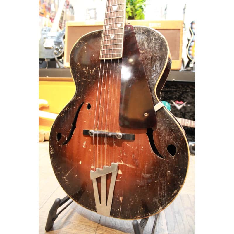 1933 Paramount Model C sunburst image 1