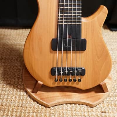 UNICORN BASS short scale PURE ART 6 STRING 2024 - natural image 3