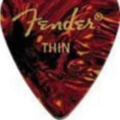Fender 351 Shape Classic Thin Celluloid Picks, 12 Pack, Shell image 4