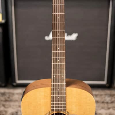 Taylor Academy 10e Dreadnought Acoustic/Electric Guitar with Gig Bag image 5
