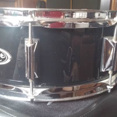 FENDER Squier WOOD Snare Drum 8 LUG VERY NICE SHAPE image 2