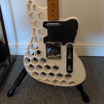 3D-Printed Guitasr (prusacaster) image 1