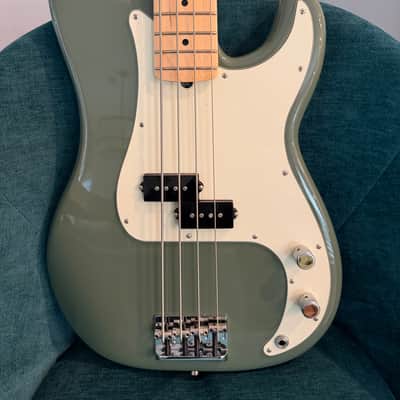 Fender American Pro P-bass | Antique Olive | Maple Fretboard image 1