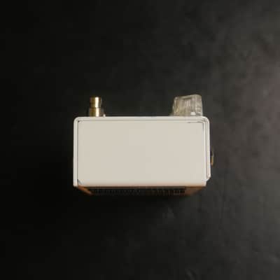 GFI System Specular Tempus 2010s - White image 3