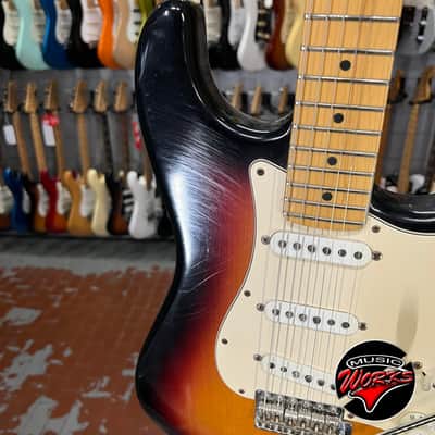 Fender   American Standard Stratocaster 2004 image 5