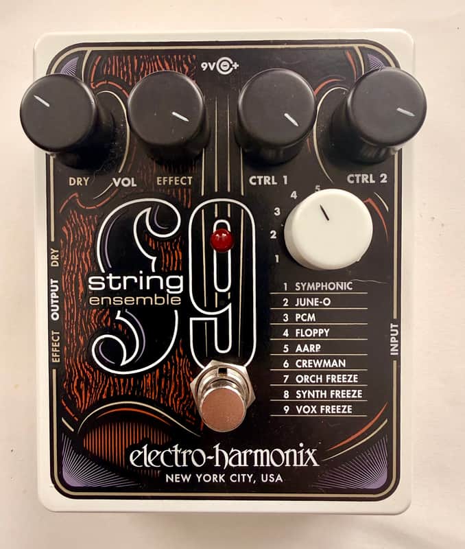 Electro-Harmonix String9 String Ensemble