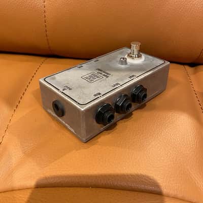 Bright Onion Pedals Looper with Amp Channel Selector - Loop Switcher Pedal image 2