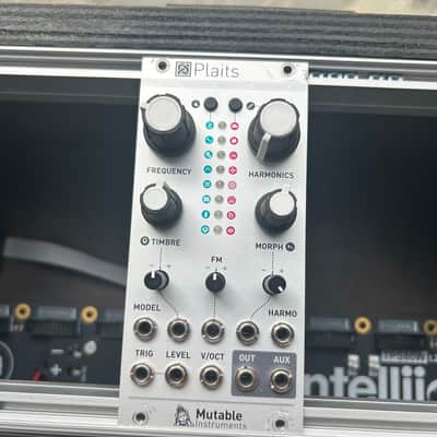 Mutable Instruments Plaits Macro-Oscillator | Reverb