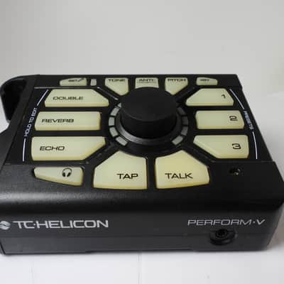 TC Helicon Perform V Vocal Effects Pedal Mic Stand Mountable Reverb Echo image 2