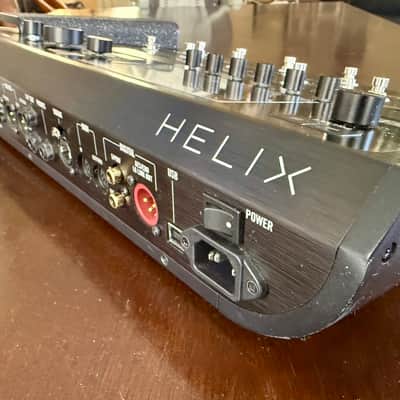 Immagine Line 6 Helix Floor w/ Backpack and Mission Expression Pedal - 2
