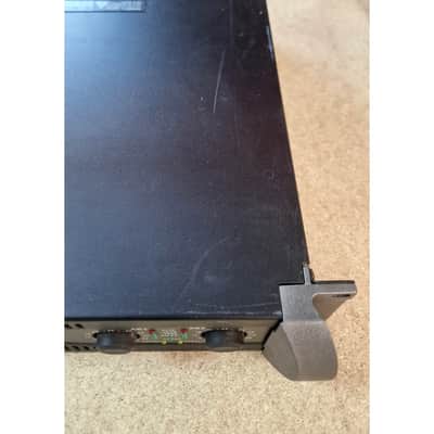 QSC PLX1602 - Power Amplifiers - Very Good image 7