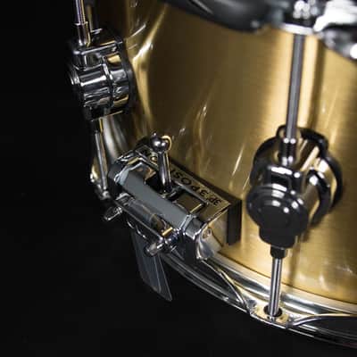 DW 14" x 6.5" Performance Series Thin Brass Snare image 4