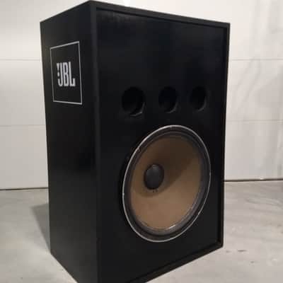 JBL 4518 Professional Series sub woofer with JBL 2245H 18