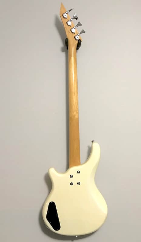 80's Washburn B-2 white Bass guitar very Clean | Reverb