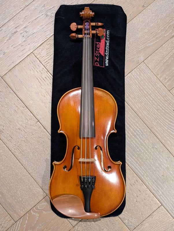 D Z Strad 500