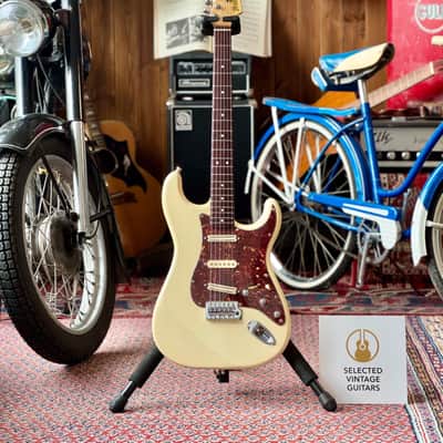 PRE-SALE: Fresher Straighter ST (4th Gen) Modified – Olympic White (Aged), Early 1980s image 2