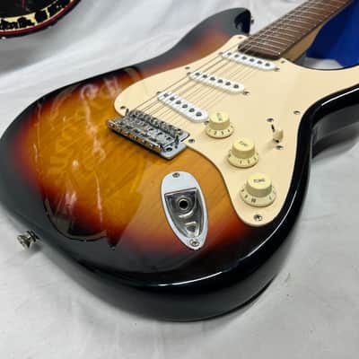 Fernandes RST-50 S-Style Electric Guitar image 17