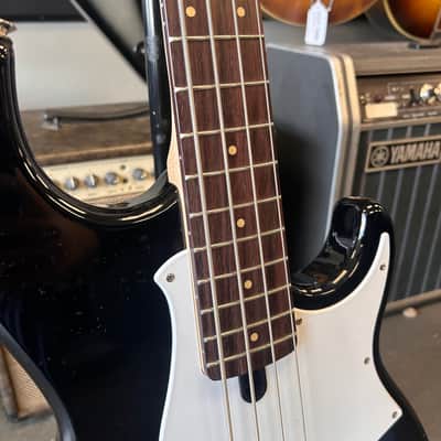 Used 2010’s Yamaha BB234 w/ Gig Bag image 2