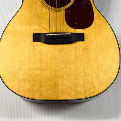 Martin Standard Series 00-18 2021 - Natural image 3