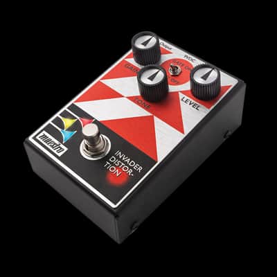 Maestro Invader Distortion Guitar Effect Pedal image 2