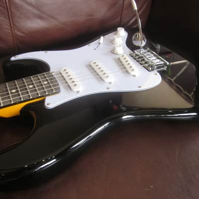 Jay Turser 3/4 Double Cutaway Electric Guitar JT-300-BK-A-U - Black and White image 1
