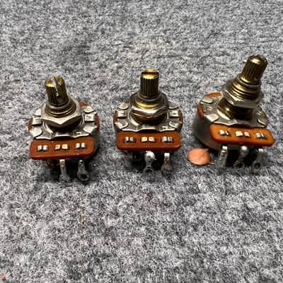 1983 - 3 CTS & Switchcraft toggle image 2