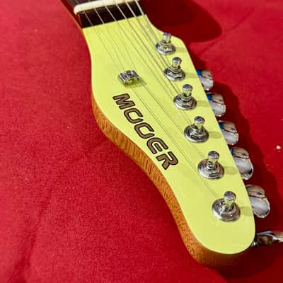 Mooer Guitars MLT10 (Travel/ Short Scale) CANDY YELLOW 2025 Super Light 2,5Kg image 13