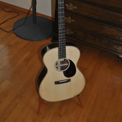 Pono  Bn30d nui baritone ukulele/tenor guitar w/hsc image 1
