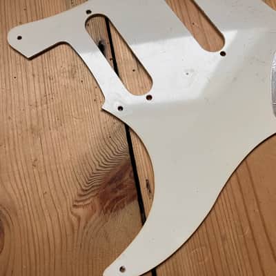Squier Affinity Series Stratocaster Electric Guitar Affinity Strat Scratchplate Pickguard 1998 image 6
